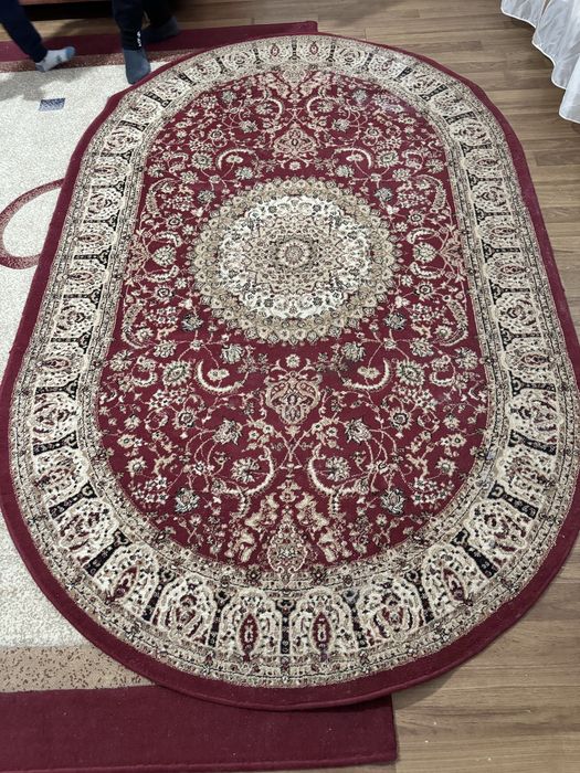 Ковер овальная размер 1.5 на 2