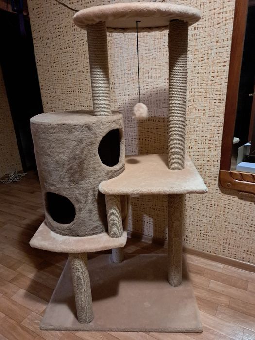 Домик для котов большой