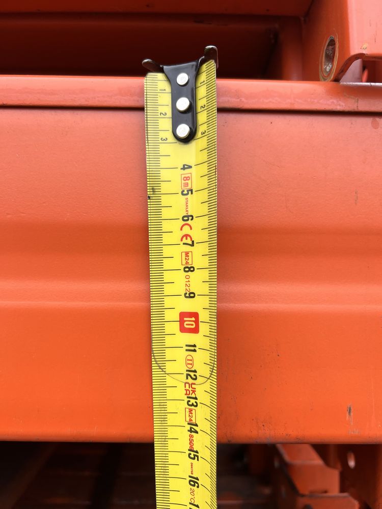 Rafturi metalice la 3,6 m lungime
