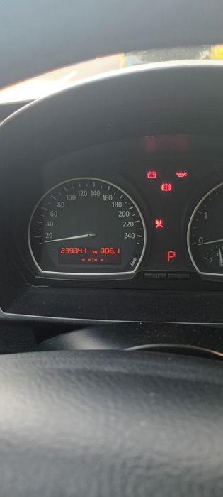 De vînzare BMWx3 e83, 3,0D 2006 4x4 negociabil (kw) 160 accept și schi