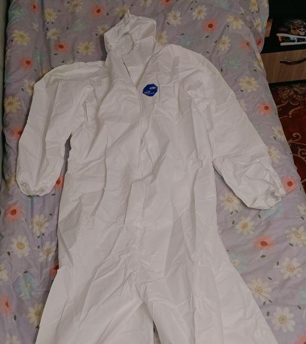 Медицинский Костюм Новый