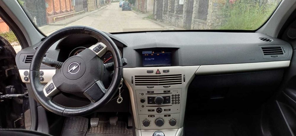 Opel astra motor 1.3 CDTi an 2008