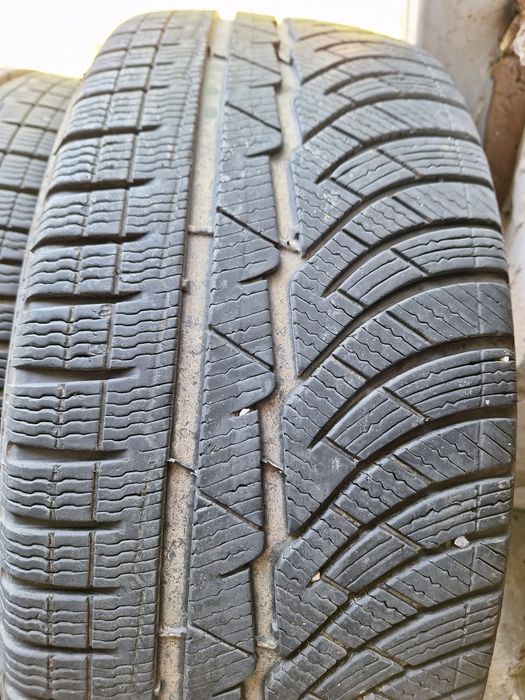4 броя зимни гуми Michelin 235/55 R 18