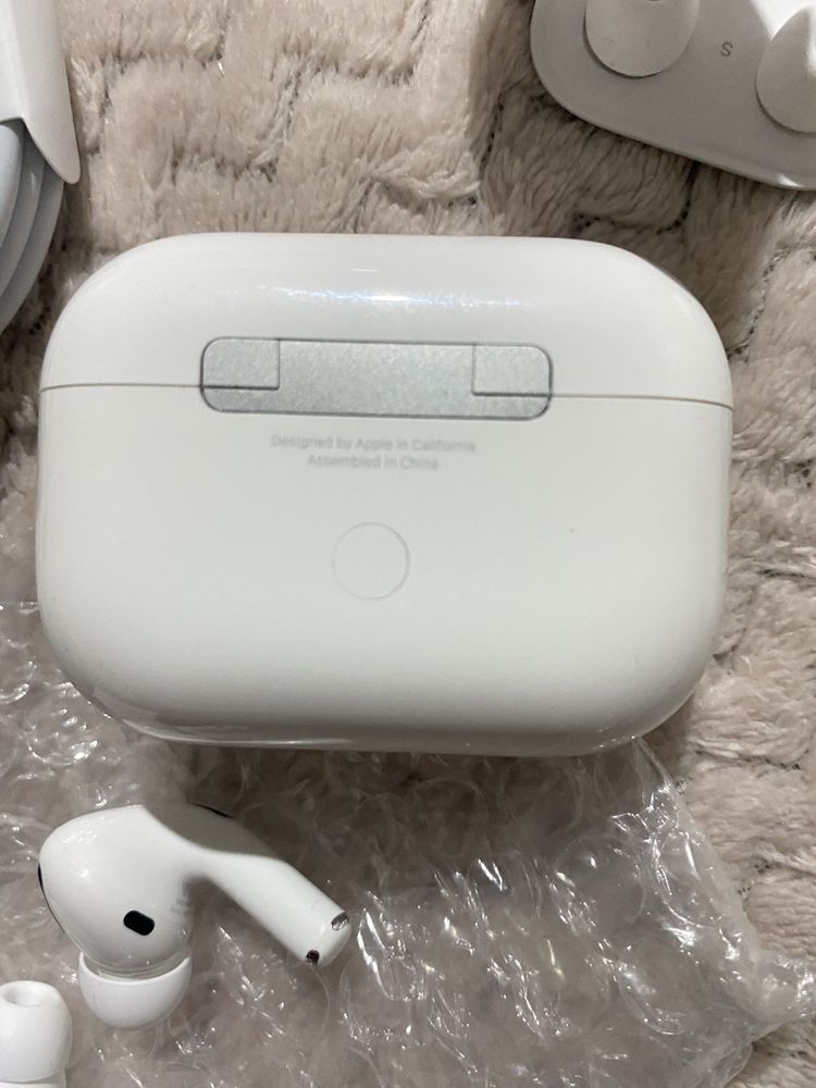 Airpods pro appele utilizate foarte putin