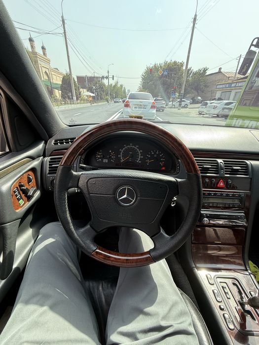 W210 Е32 amerikanka