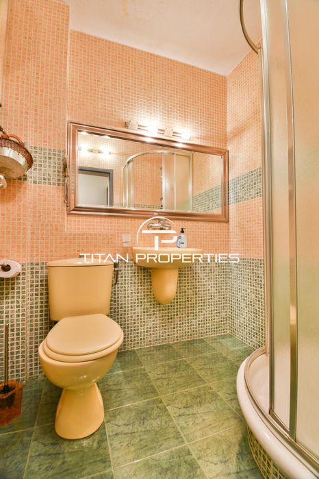 Дава се под наем Двустаен апартамент в София, Лозенец - 70 кв.м за 700 € - Снимка #10