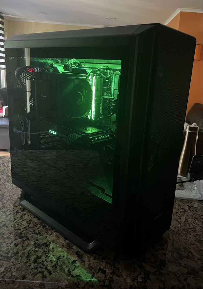 Премиум конфигурация RTX 3070ti,  AMD Ryzen 7 5700X, отлично състояние