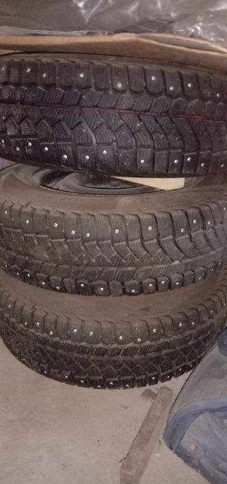 Шины с дисками в отличном состоянии