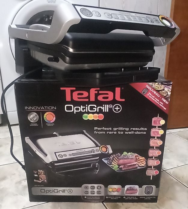 Vând Grătar electric Tefal OptiGrill+ cu Garantie - stare excelenta