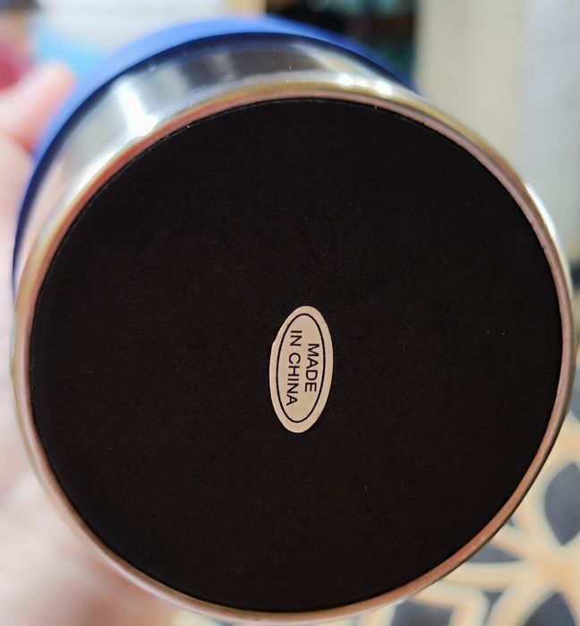 Продается стакан для машины