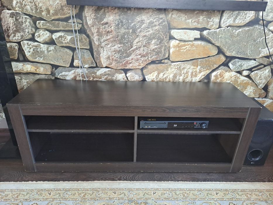 Тумба под телевизор