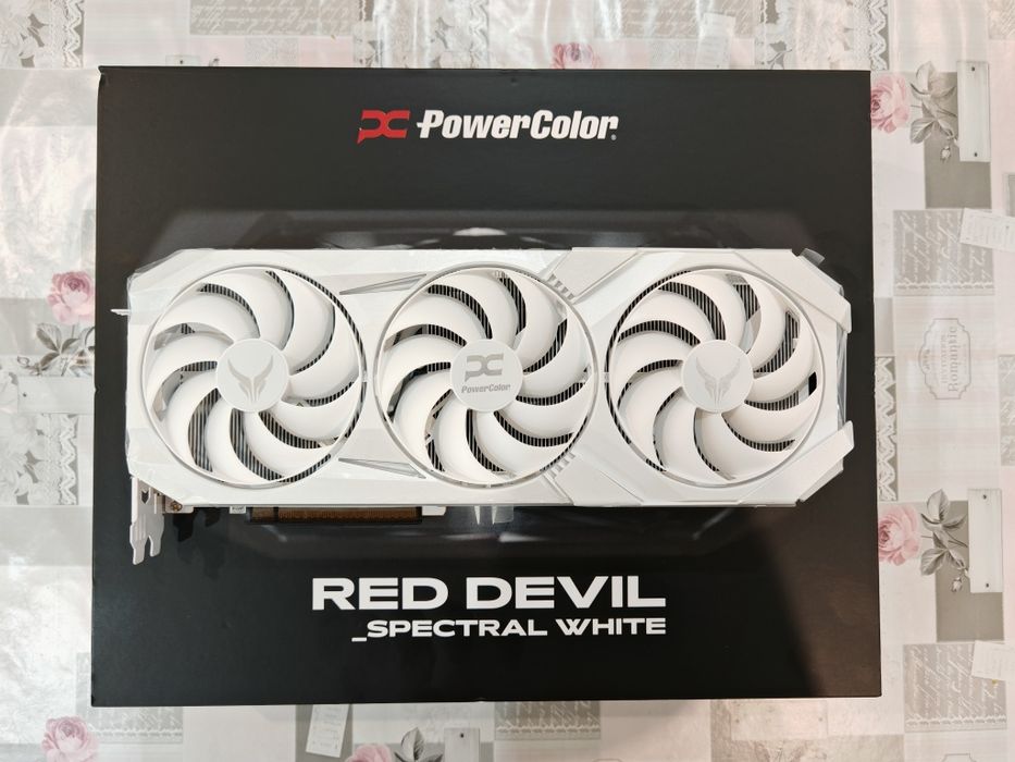 Видео карта PowerColor Radeon RX 9070 XT Red Devil Spectral White