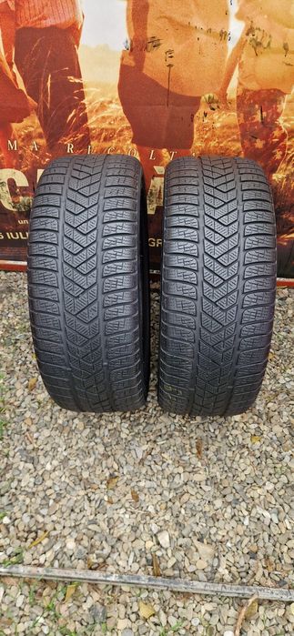 2 Anvelope  impecabile Pirelli 245 45 R19. M+S