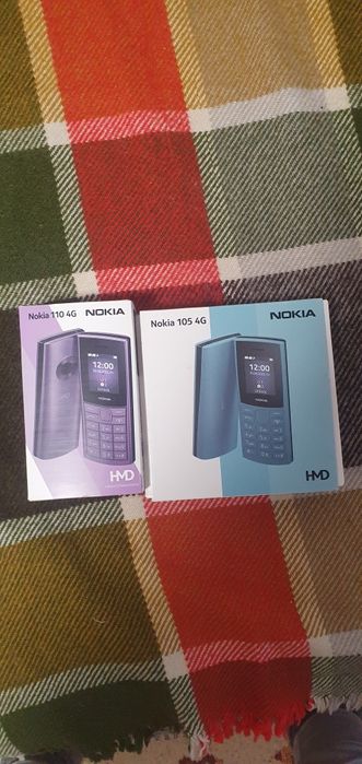 Vand 2 telefoane Nokia sigilate.