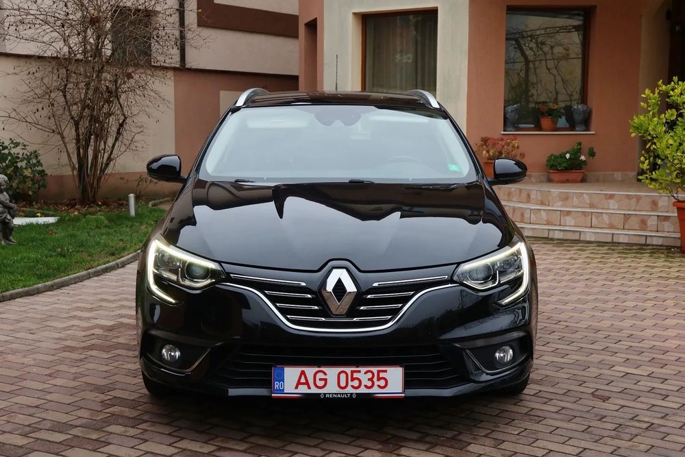 Renault Megane RAR/Faruri led/BOSE 2017/piele led/line assist/side assist