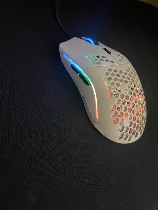Glorious model O