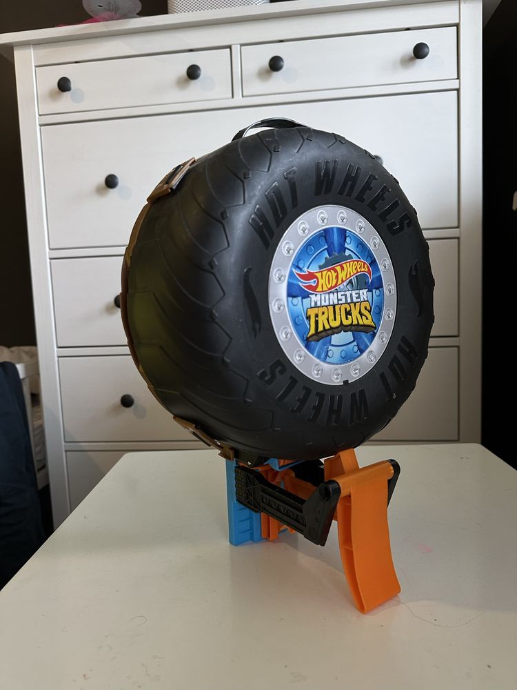 Hot Wheels Monster Truck