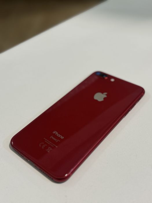 Телефон iPhone 8 plus 64gb