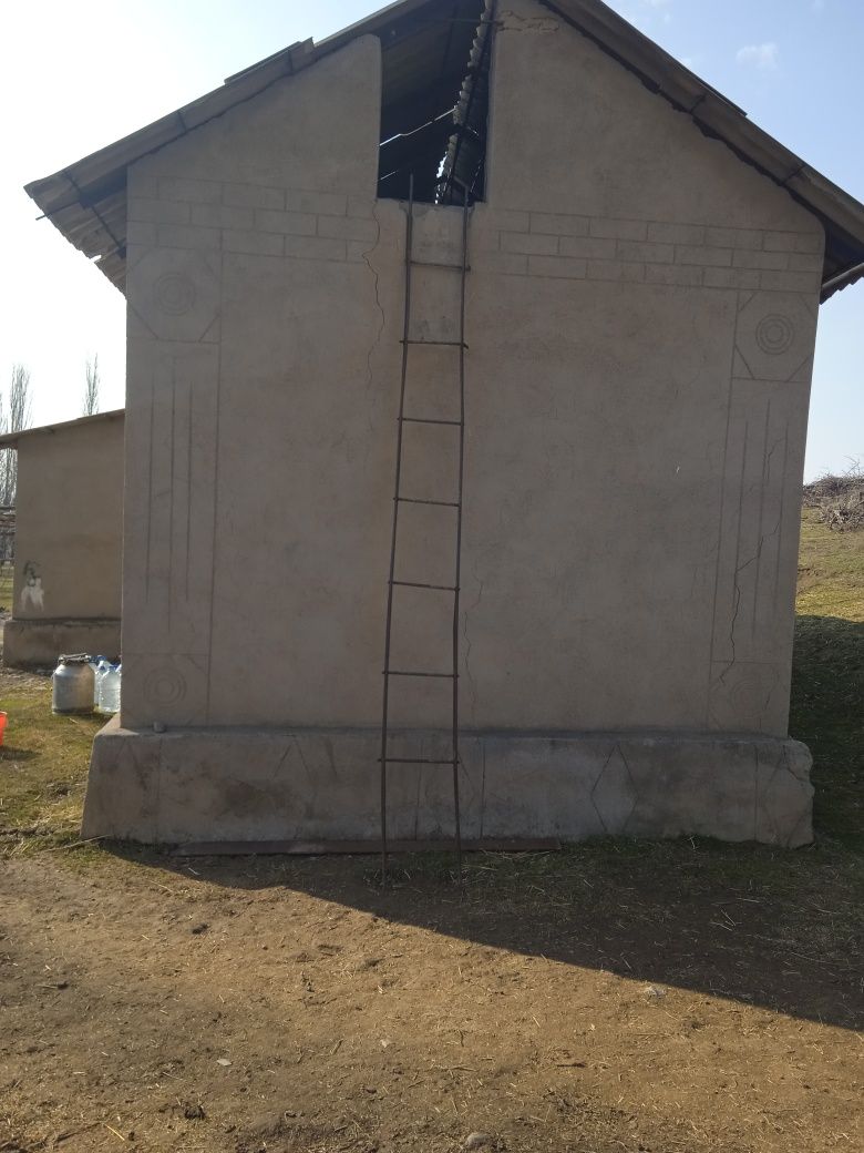 Уй сотилади 22 сотик