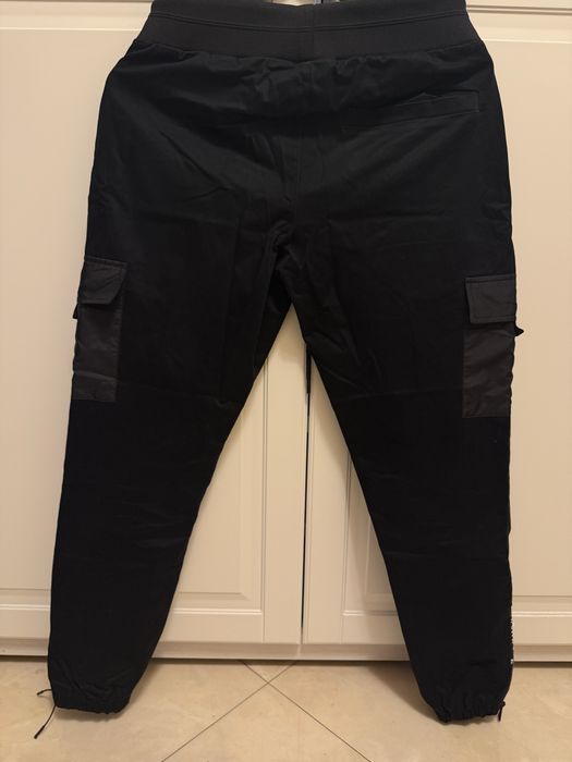 Off- white панталон М