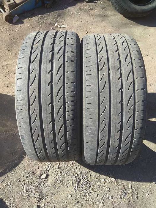 Шины 235/45 R18 - "Pirelli PZero Nero" (Италия), летние.
