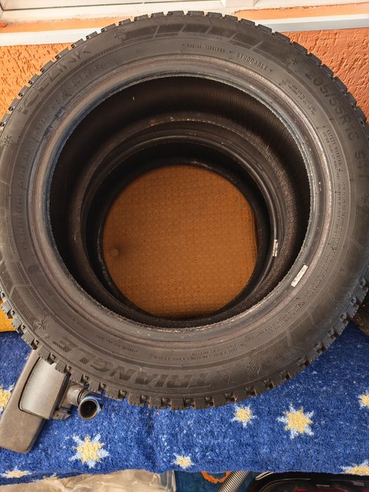 Продам зимние шины