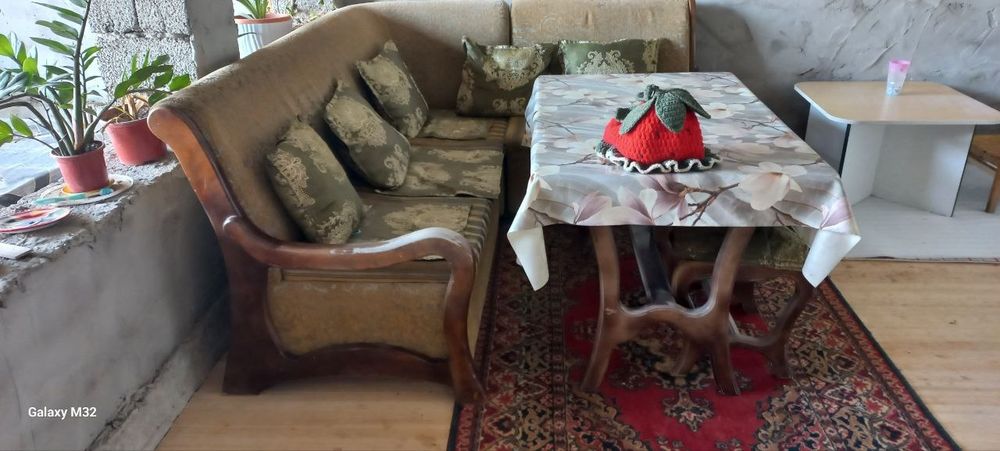 Кухонный уголок (мягкий)