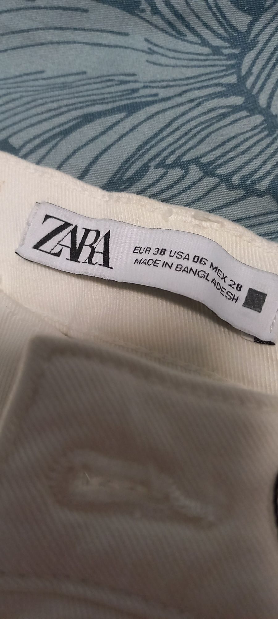 Pantaloni albi zara de fete