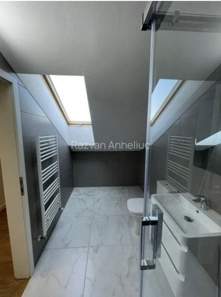 Apartament cu 3 camere de inchiriat