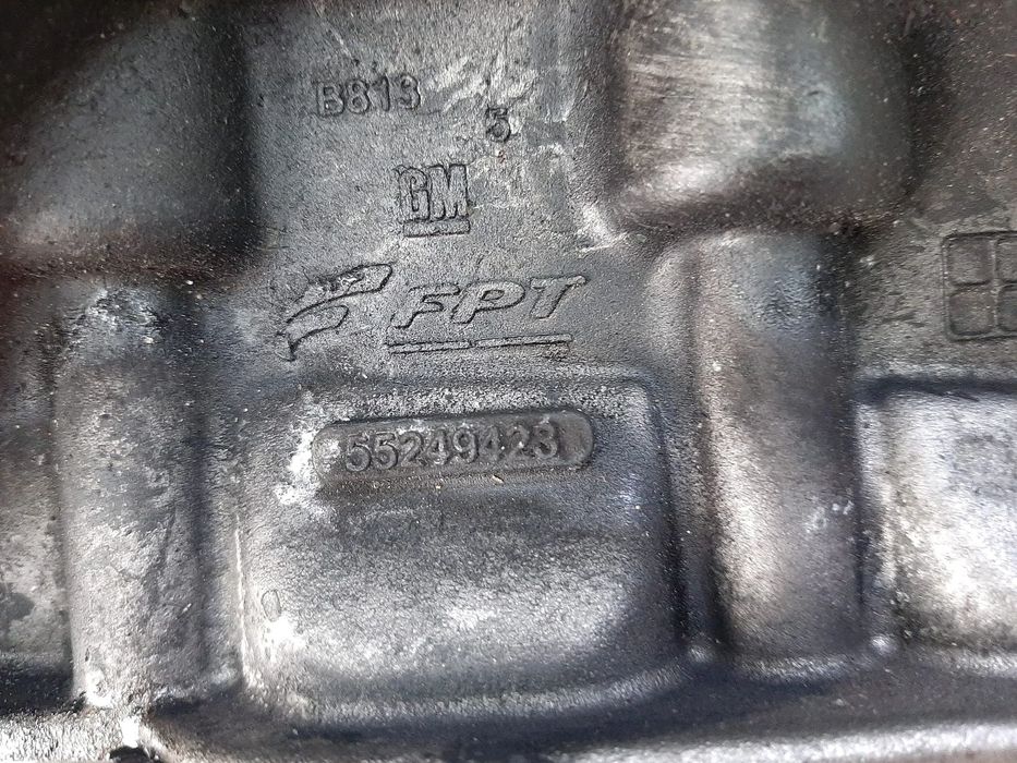 semi baie ulei  1.3 d multijet  55283775 fiat 500x  55249423