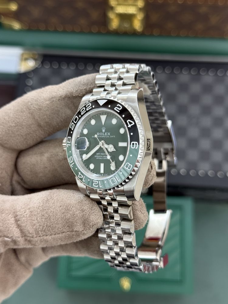 Rolex GMT-Master || ( Model 2025 )
