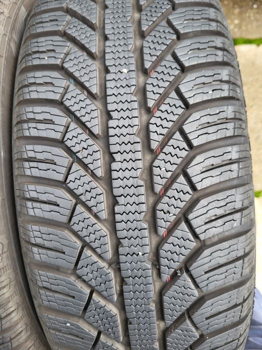 2бр195/60/15 гумите са като нови