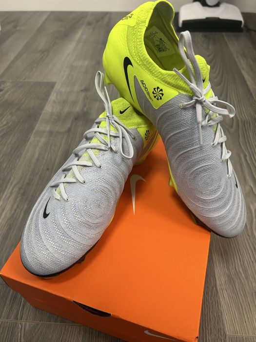 Ghete de fotball nike phantom GX pro marimea 42,5