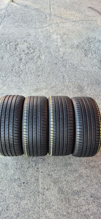 4 anvelope vara Bridgestone 245/40/19,dot 2024.Pretul este pe bucata.