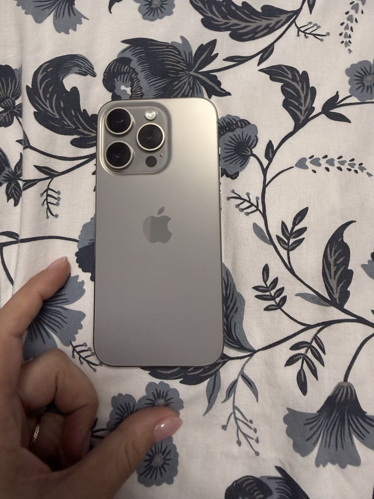 Iphone 15 pro/използван