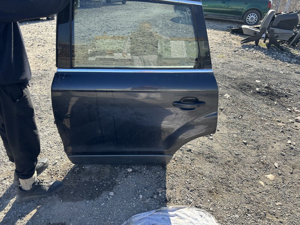 Задна лява врата за Ауди Ку7 4L 2006- 2012г