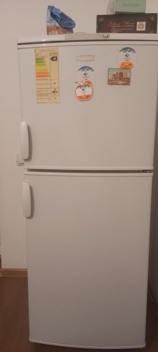 Продам холодильник