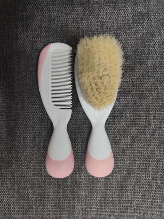 Set pieptan si perie Chicco, par natural
