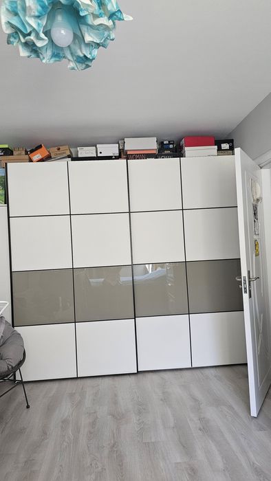 Гардероб двукрилен