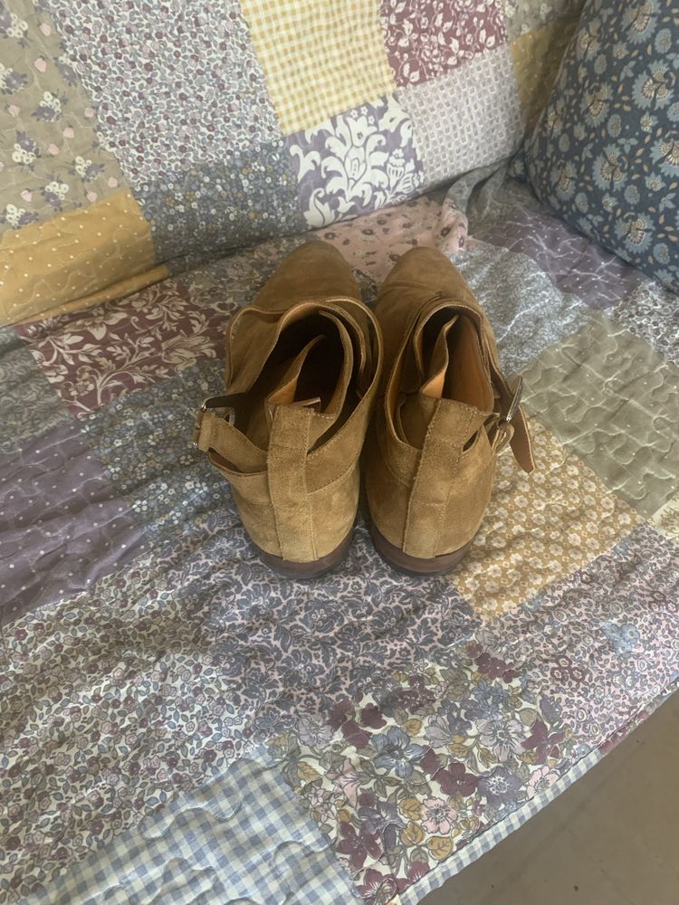 Ghete Saint Laurent originale – plătite 1.200€! Le dau la super preț!
