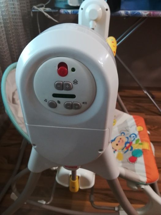 Люлка,шезлонг,хамак Fisher Price