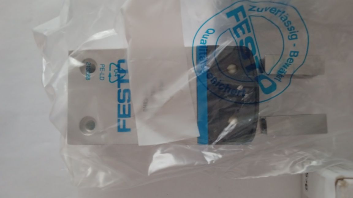 Gripper Festo dhrs-32-a-sa