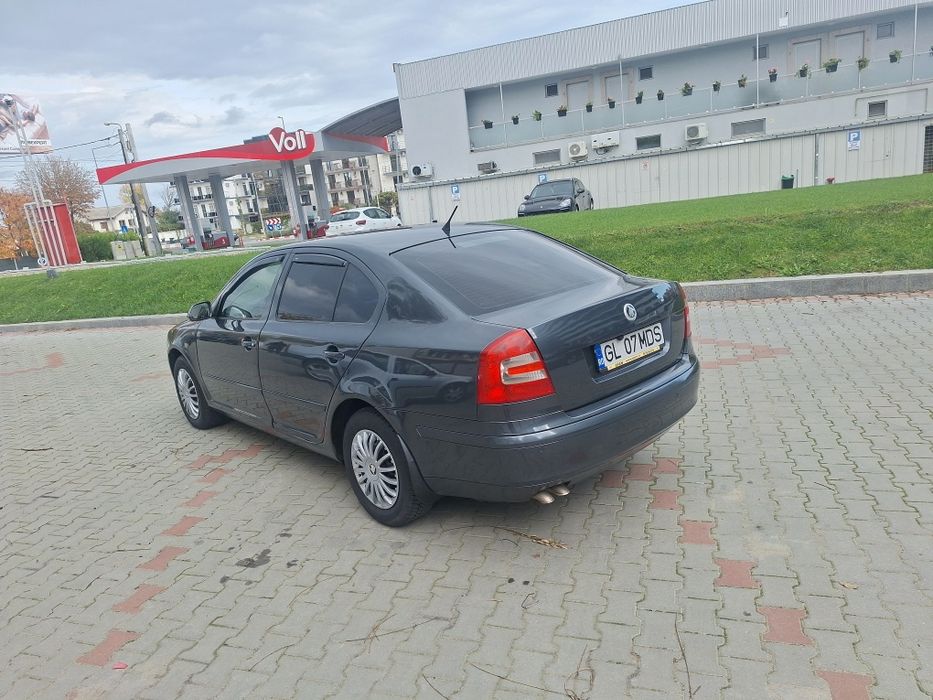 Vând skoda Octavia 2008 2.0 diesel 140 Cp
Euro4 an fab 2008
Ofer fisca
