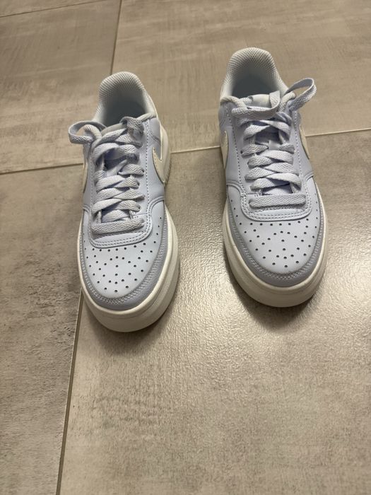 Vand Nike urilizati Sneakers Court Vision Alta DZ5394 Albastru