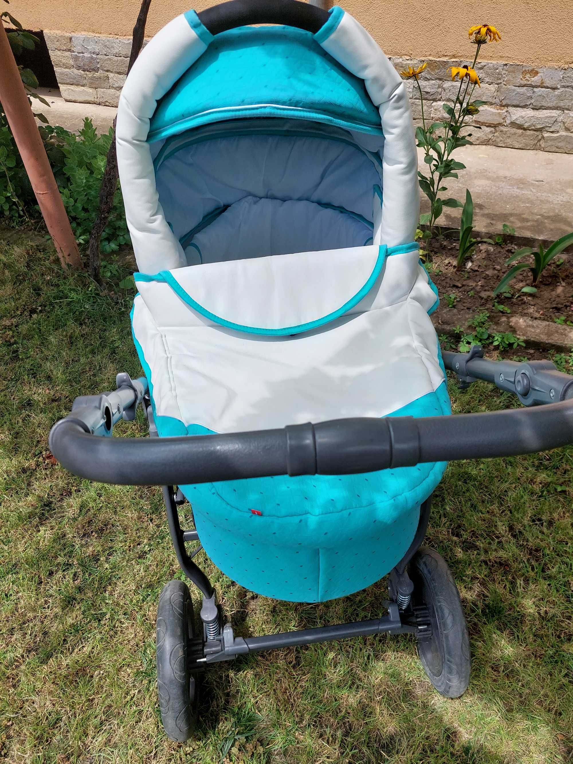 Бебешка коричка Zipp 2в1