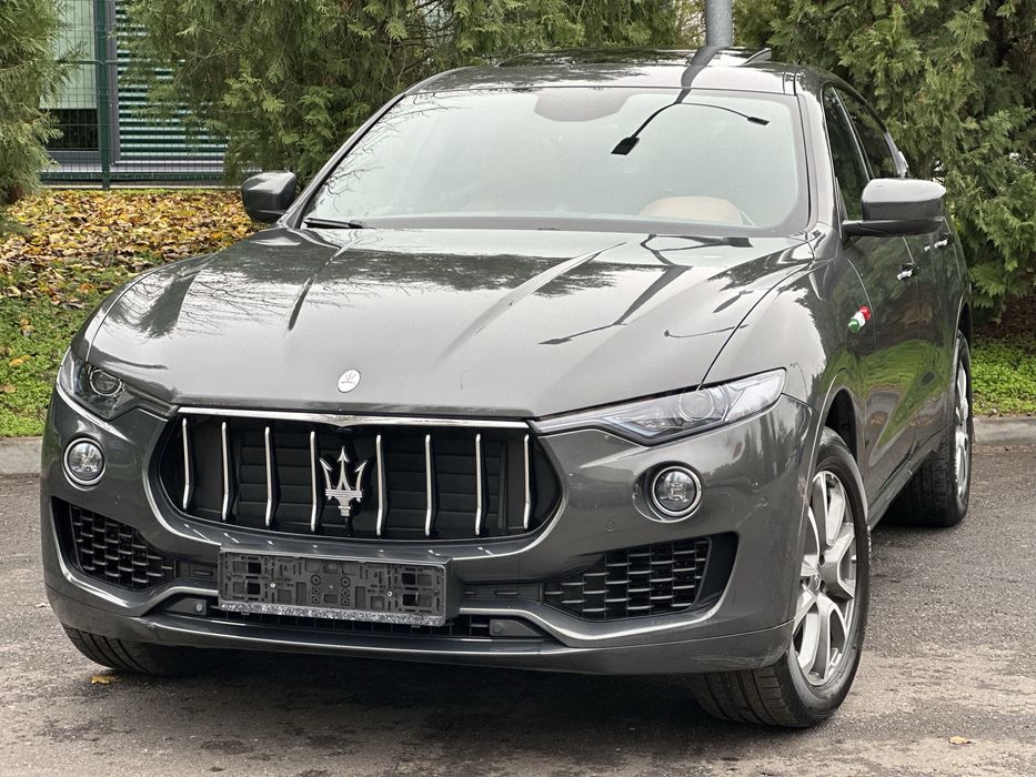 Maserati Levante 2018 3.0d 275cp 4x4 SQ/Panorama/PerneAer/360”/Keyles!