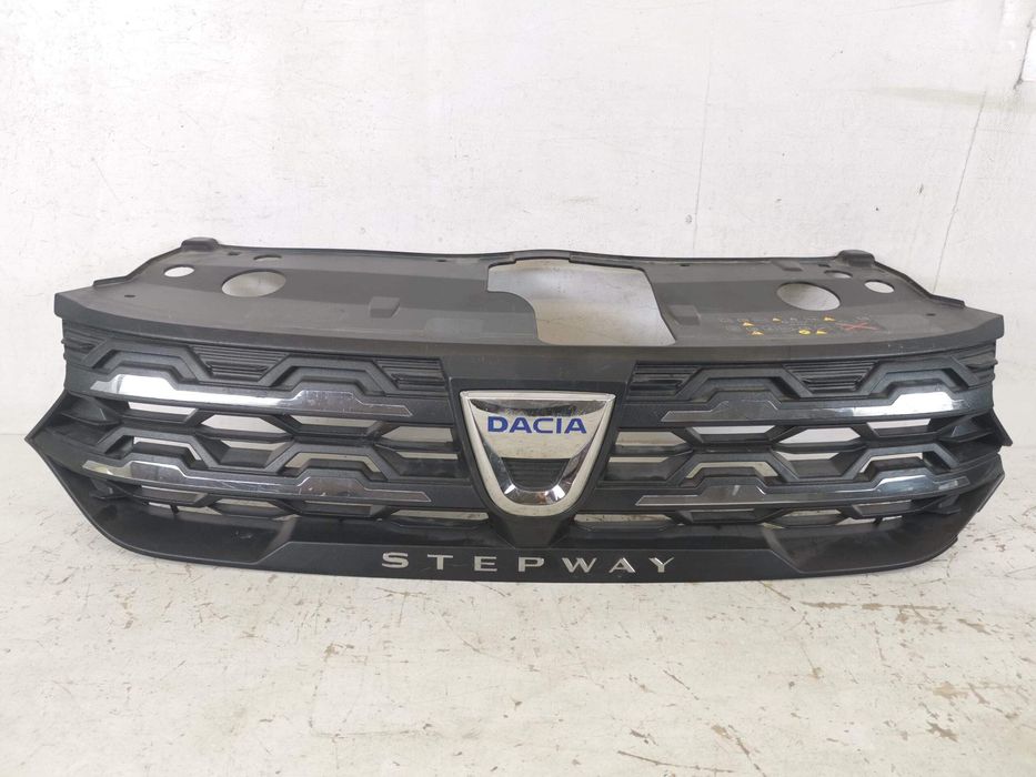 Радиаторна решетка Дачия Сандеро 3 / Dacia Sandero 3 [ - ] Оригинална