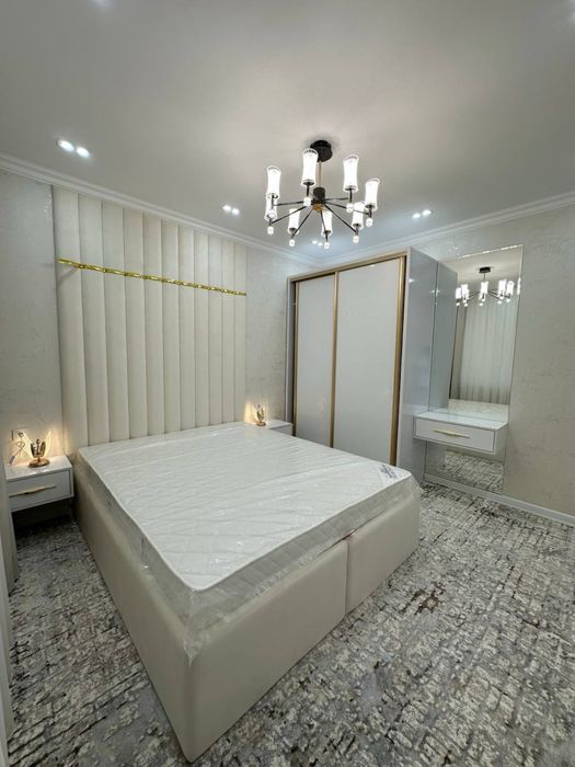 Продаётся Квартира Чиланзар И 24. 2/3/4 Кирпич 77 серия. Метро Новза