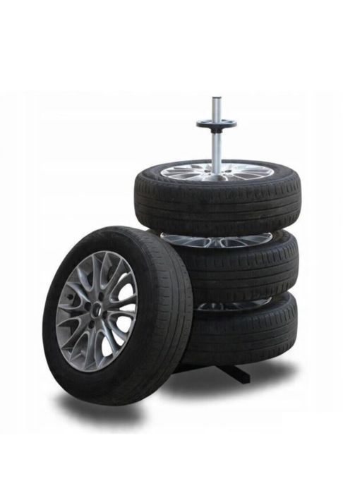 Стойка за 4 автомобилни гуми с джанти