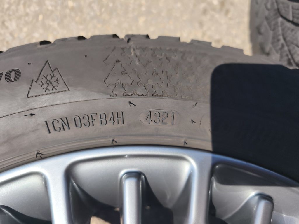 195/55/16" 4бр Continental winter contact ts870,dot4321,7mm